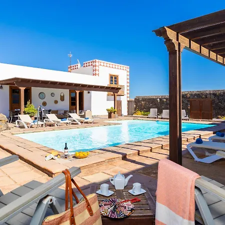Hero Villa *